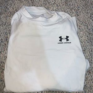 Under Armour heavy duty shirt